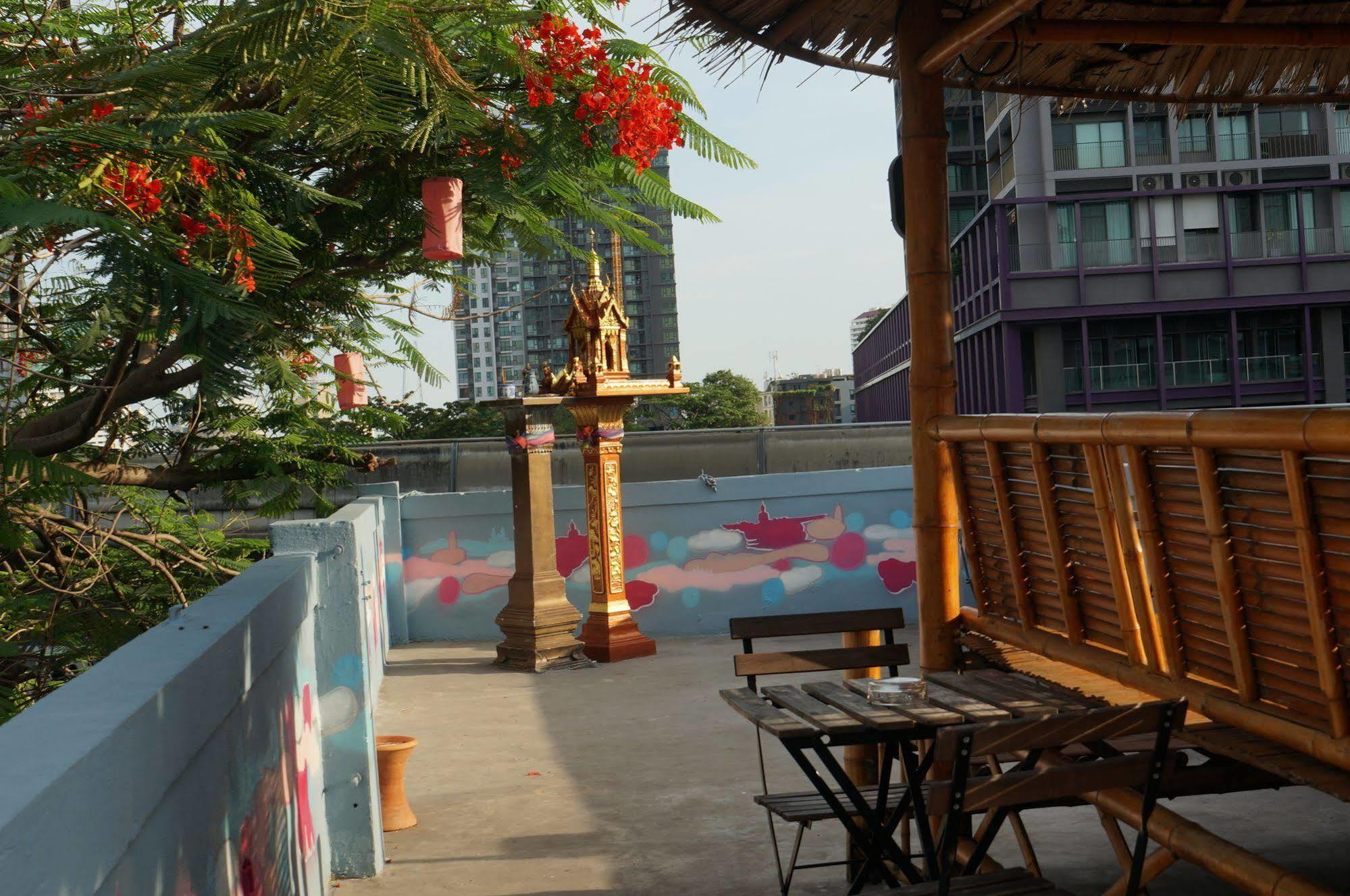 Padi Madi Boutique Guesthouse Bangkok Kültér fotó
